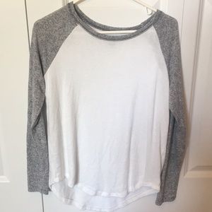 Soft and light long sleeve shirt